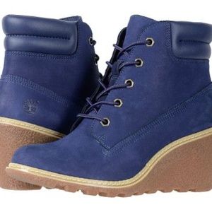 NAVY BLUE -  Gently used EXCELLENT CONDITION Timberland wedge boots WOB